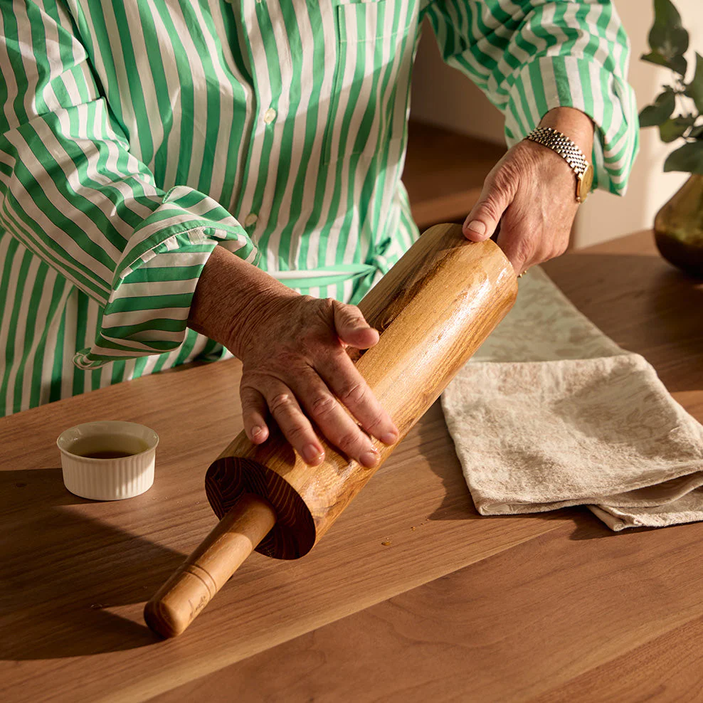 Baker's Ball Bearing Teak Rolling Pin - Image 9