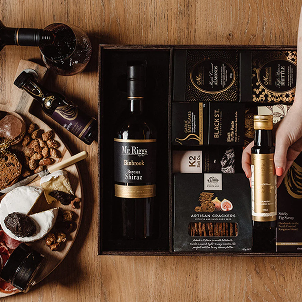 Foodies with Premium Shiraz Wine Hamper - Image 5