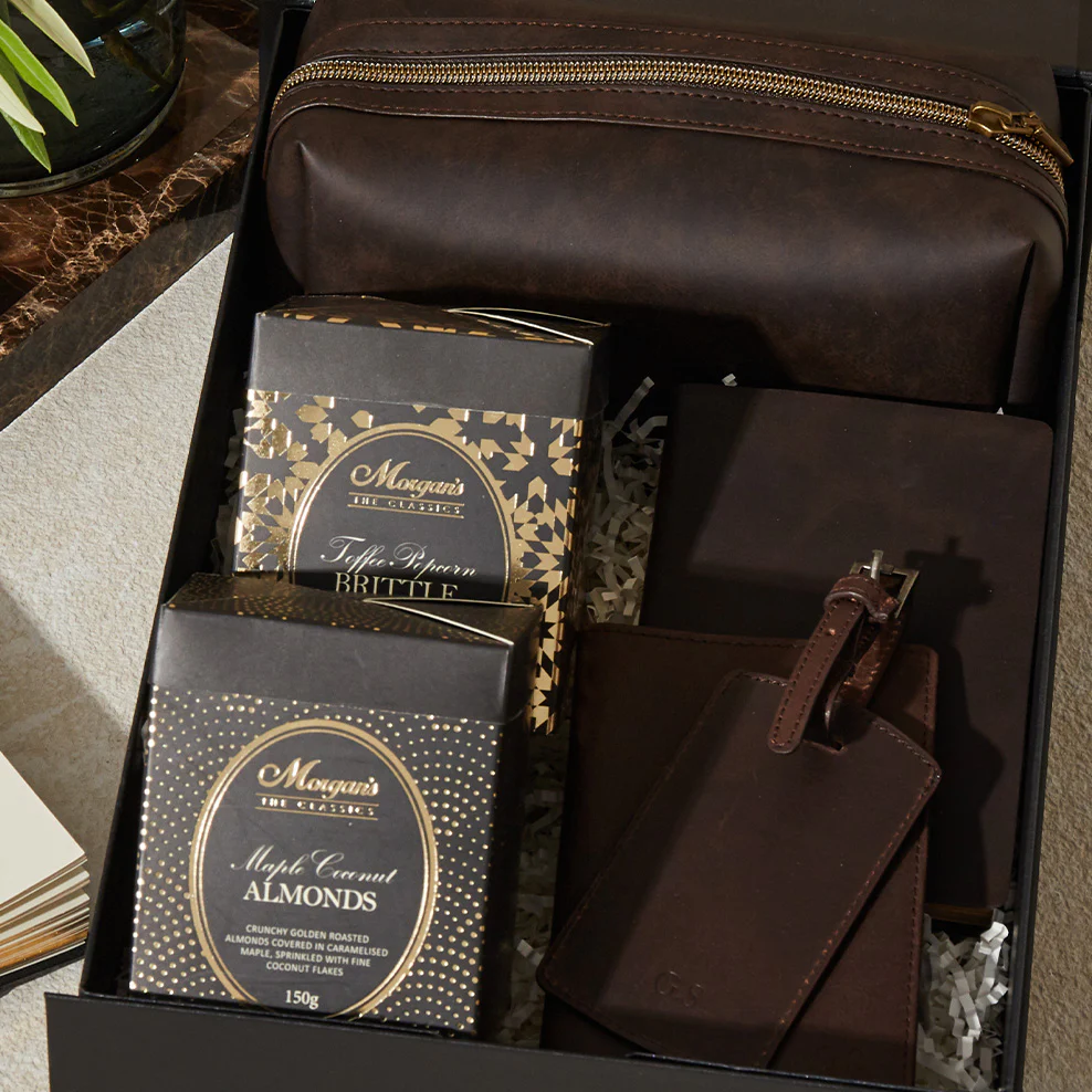 Holiday ready hamper with passport holder & luggage tag - Image 3