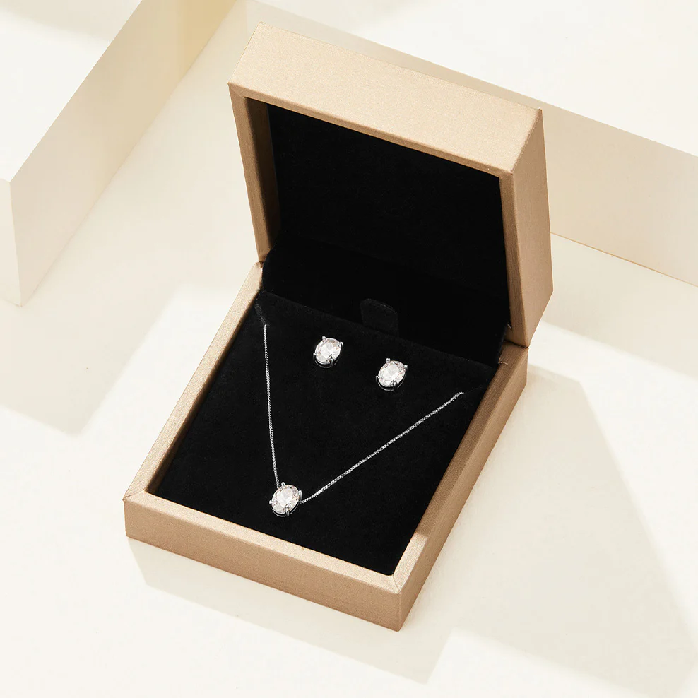 Karolina Oval Earring & Necklace Set - Silver - Image 2