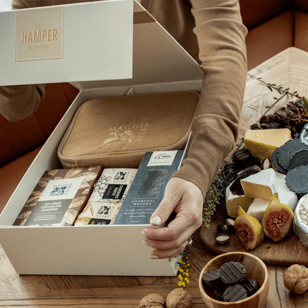 Luxury Cheese & Chocolate Hamper - Image 2