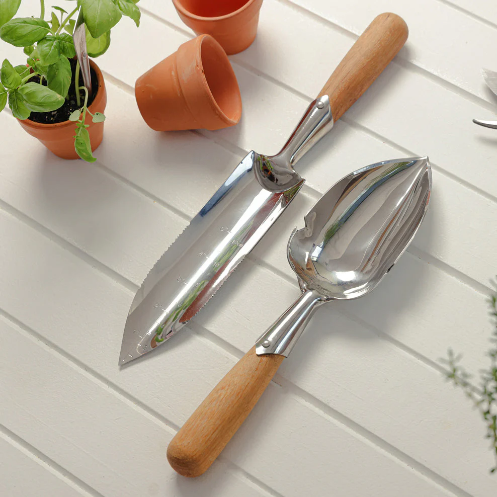 Maggie Beer Gardening Tool Set  -  Spade & Trowel - Image 5