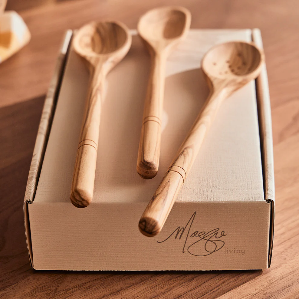 Maggie Beer Italian Olive Wood Wooden Spoon Set of 3 - Image 4