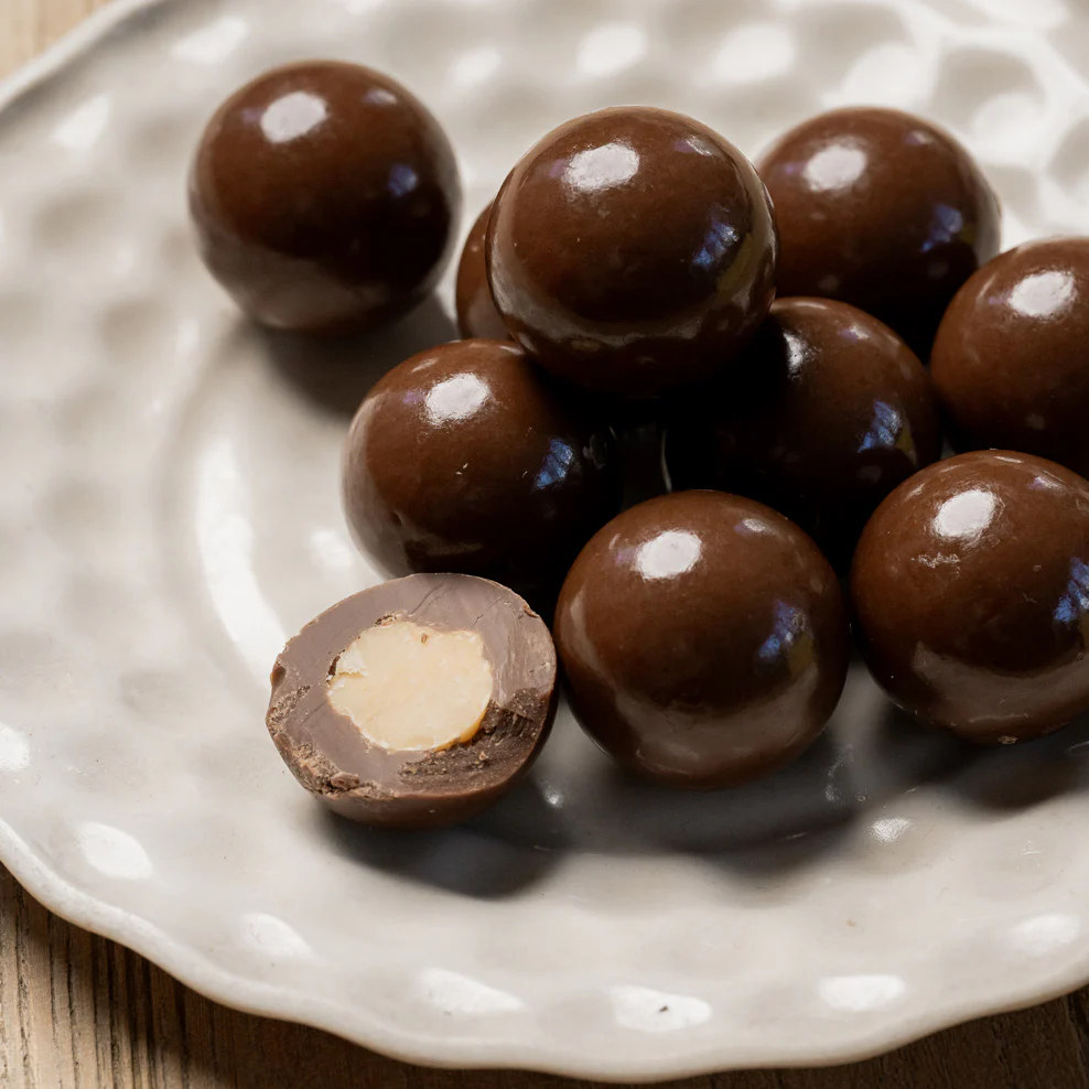 Maggie Beer Milk Chocolate Lemon Myrtle Macadamias - Image 2