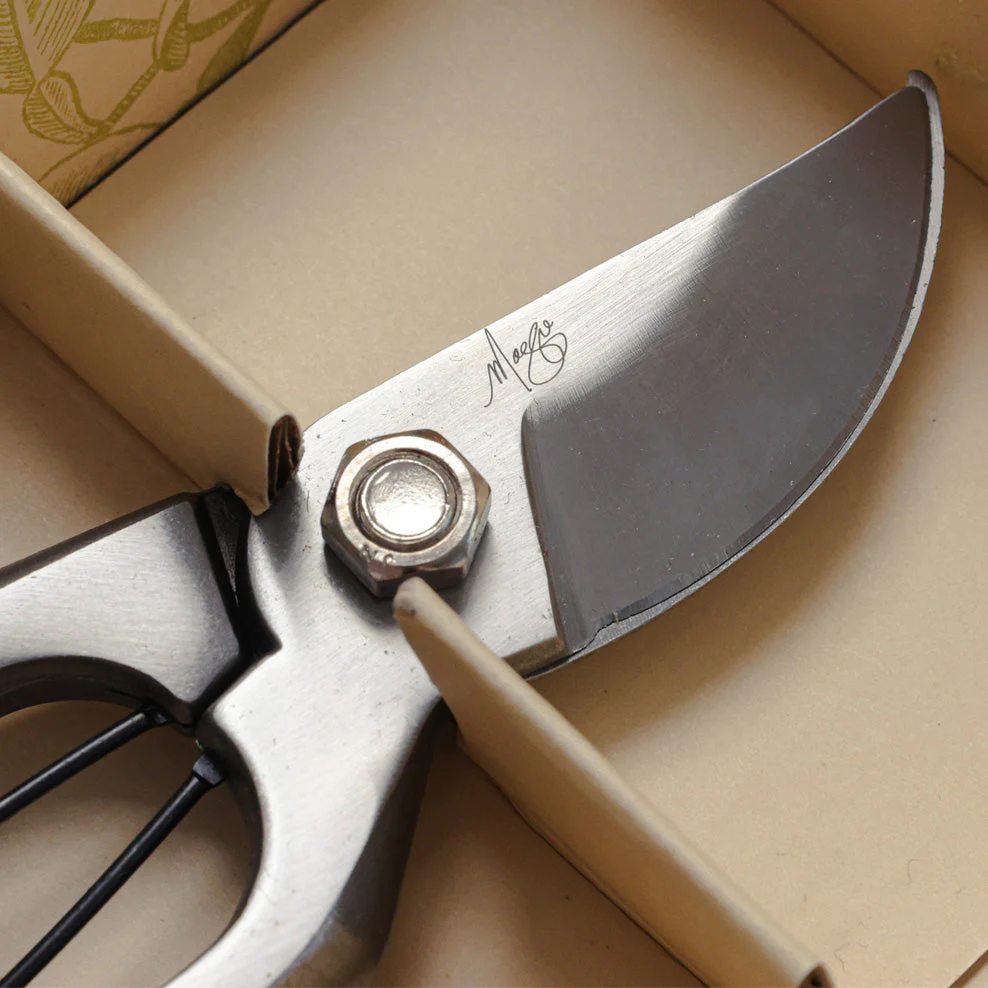 Maggie Beer Pruning Secateurs 200mm - Image 7