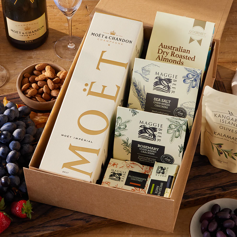 Maggie Beer's Gourmet Grazing Hamper With Moët - Image 3