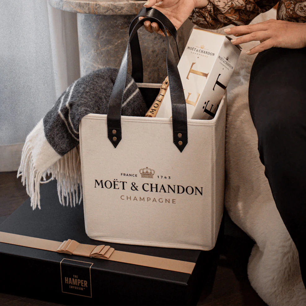 Moët Magic Champagne Hamper - Image 2
