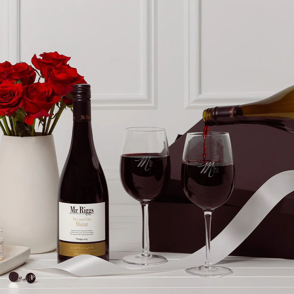Mr & Mrs Red Wine Gift Box - Image 2