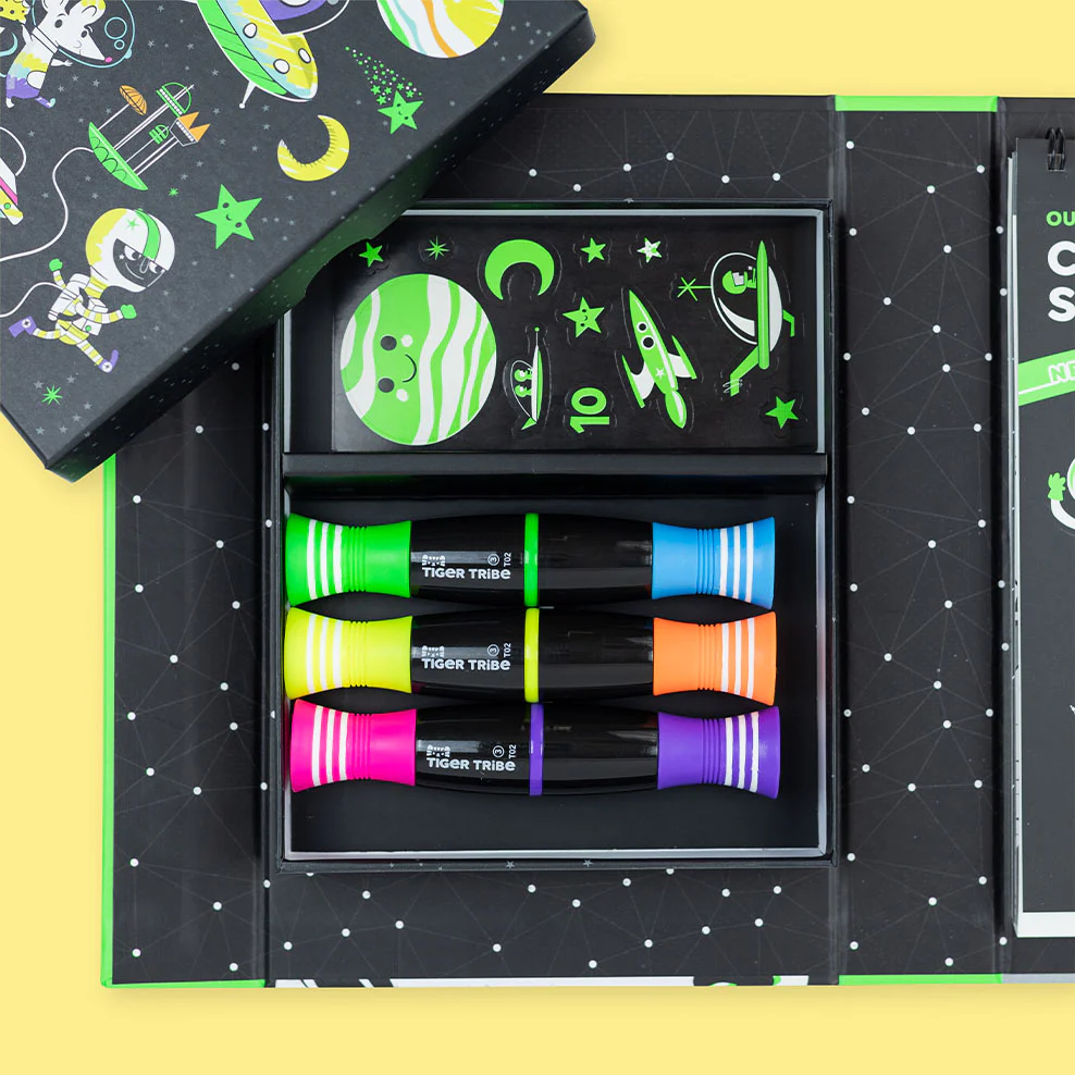 Neon Outer Space Colouring Set - Image 4