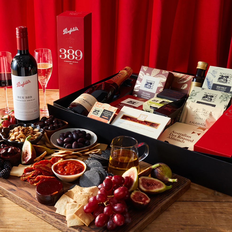 Penfolds Bin 389 & Moët Entertainer Hamper - Image 2