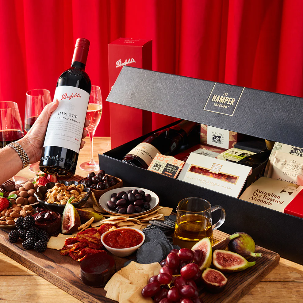 Penfolds Bin 389 & Moët Entertainer Hamper - Image 3