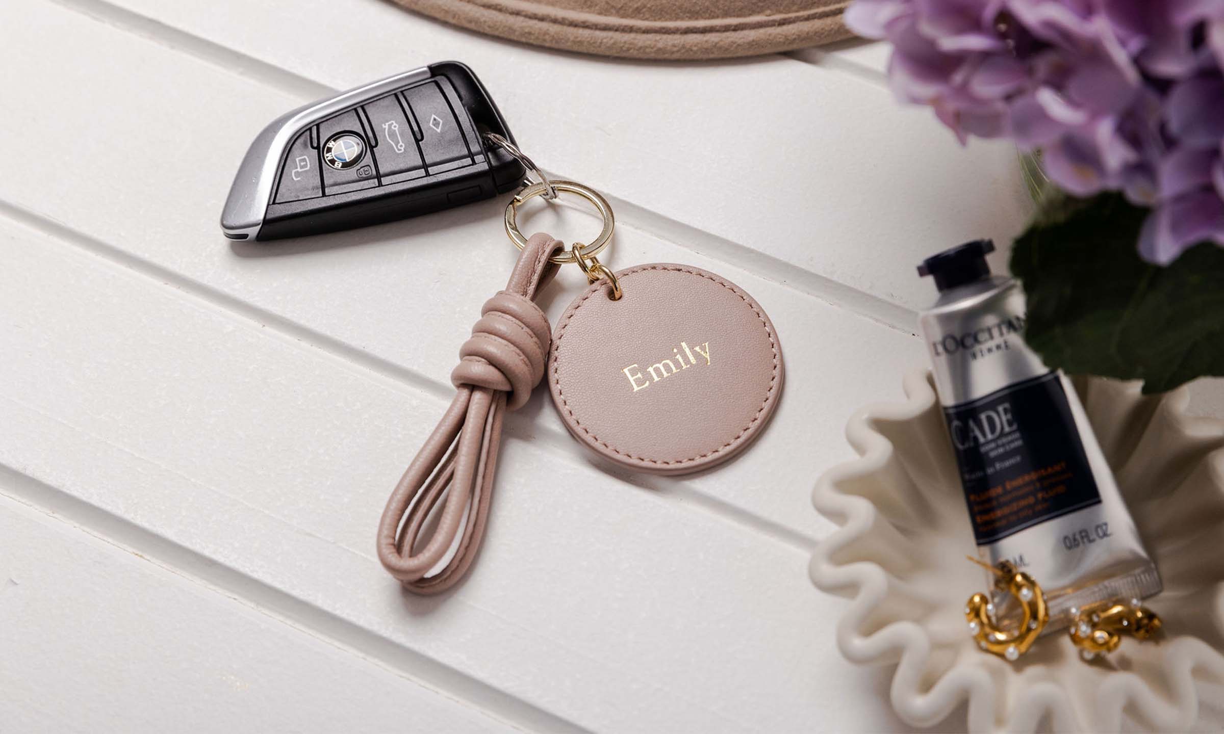 Personalised Leather Knot Keyring - Blush