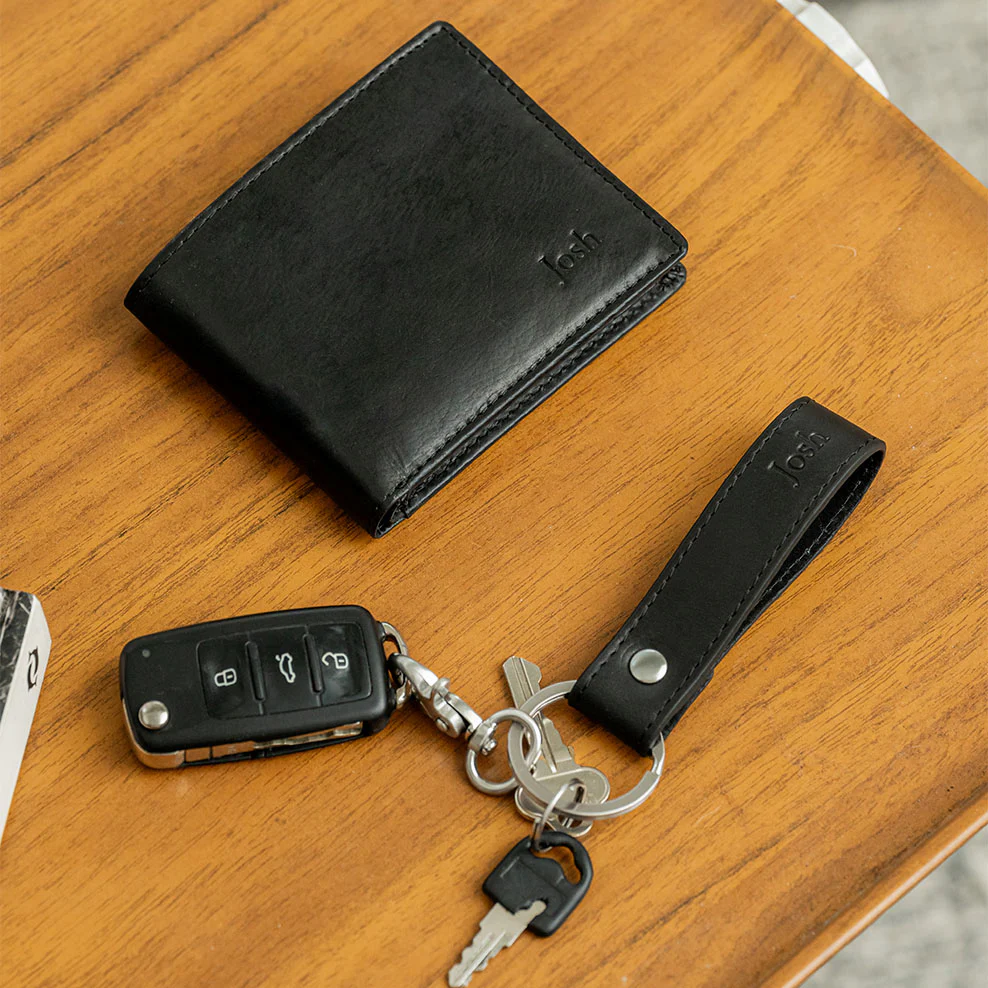 Personalised Leather Wallet & Keyring Set - Black - Image 2