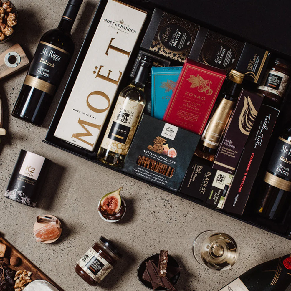 Pure Gold Luxury Foodies Hamper - Image 3