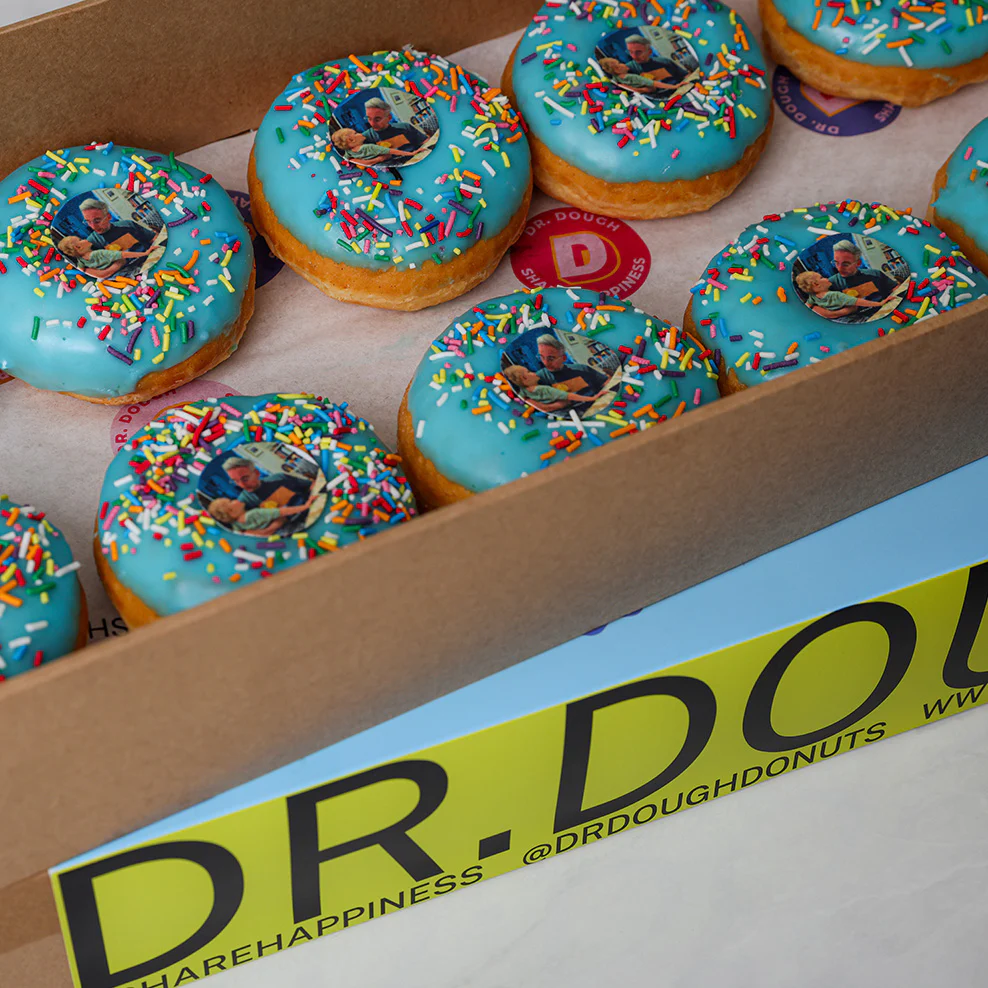 'Share Happiness' Selfie Donuts & Savoury Nibbles - Image 2