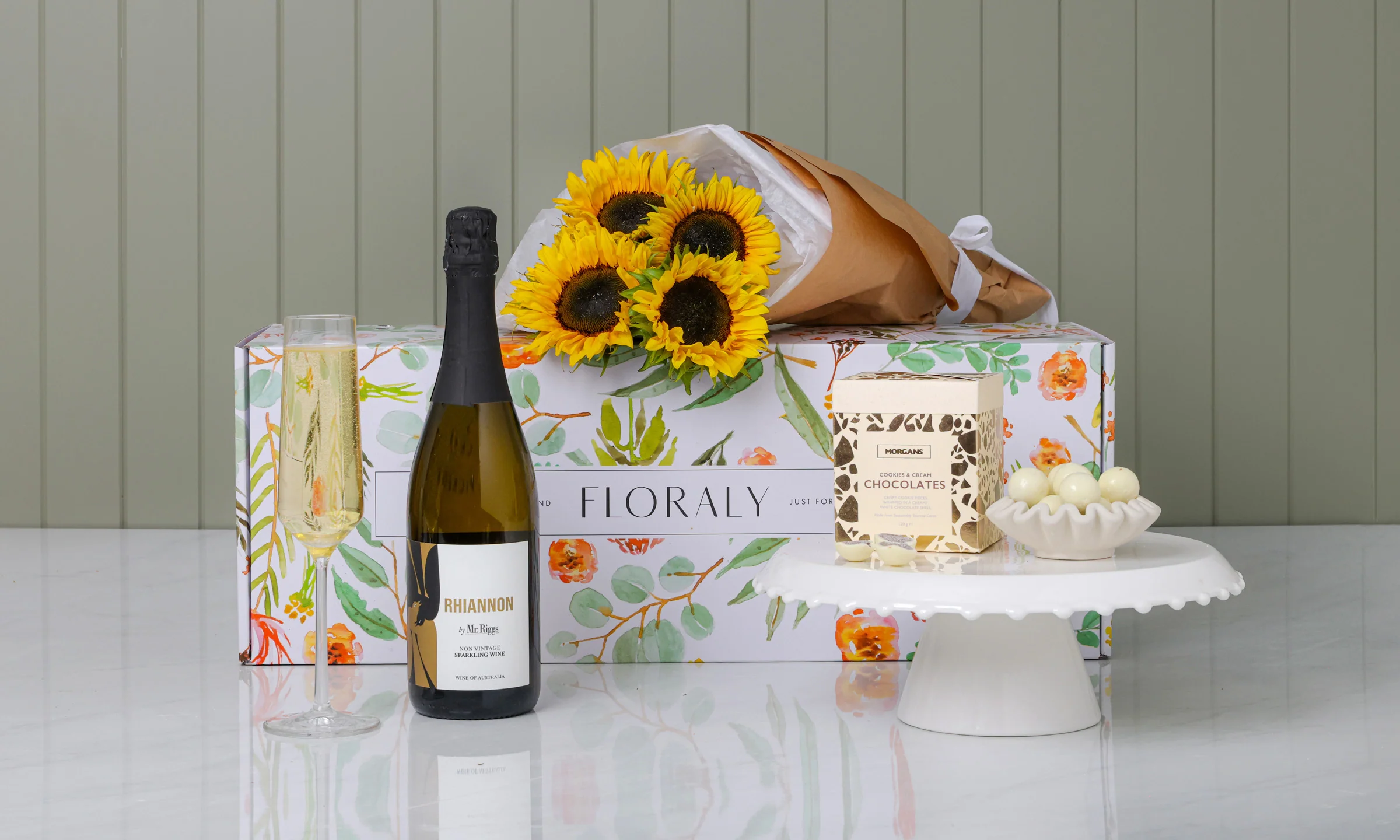 Sunflower Bouquet with Sparkling Wine Gift Box & Chocolates