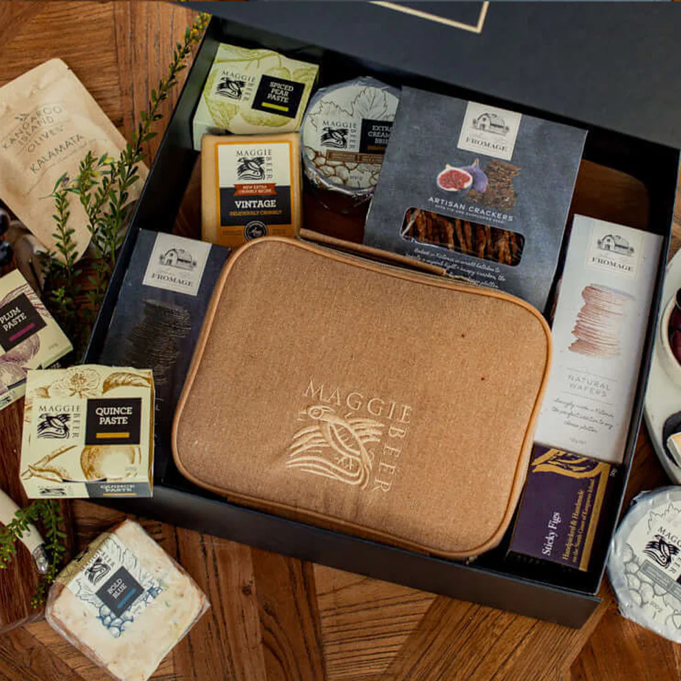 The Complete Cheeseboard Hamper - Image 3
