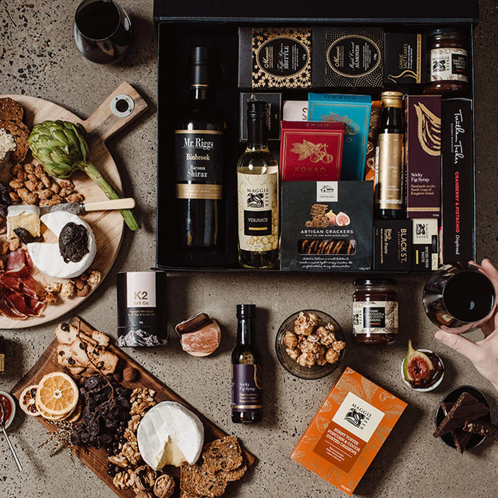 The Ultimate Foodies with Shiraz Hamper - Image 4