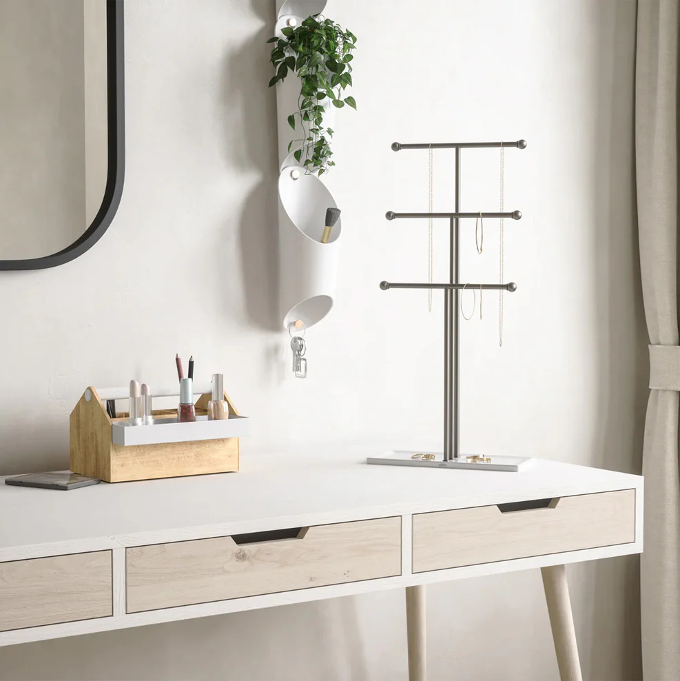 Three Tier Jewellery Stand - Image 2