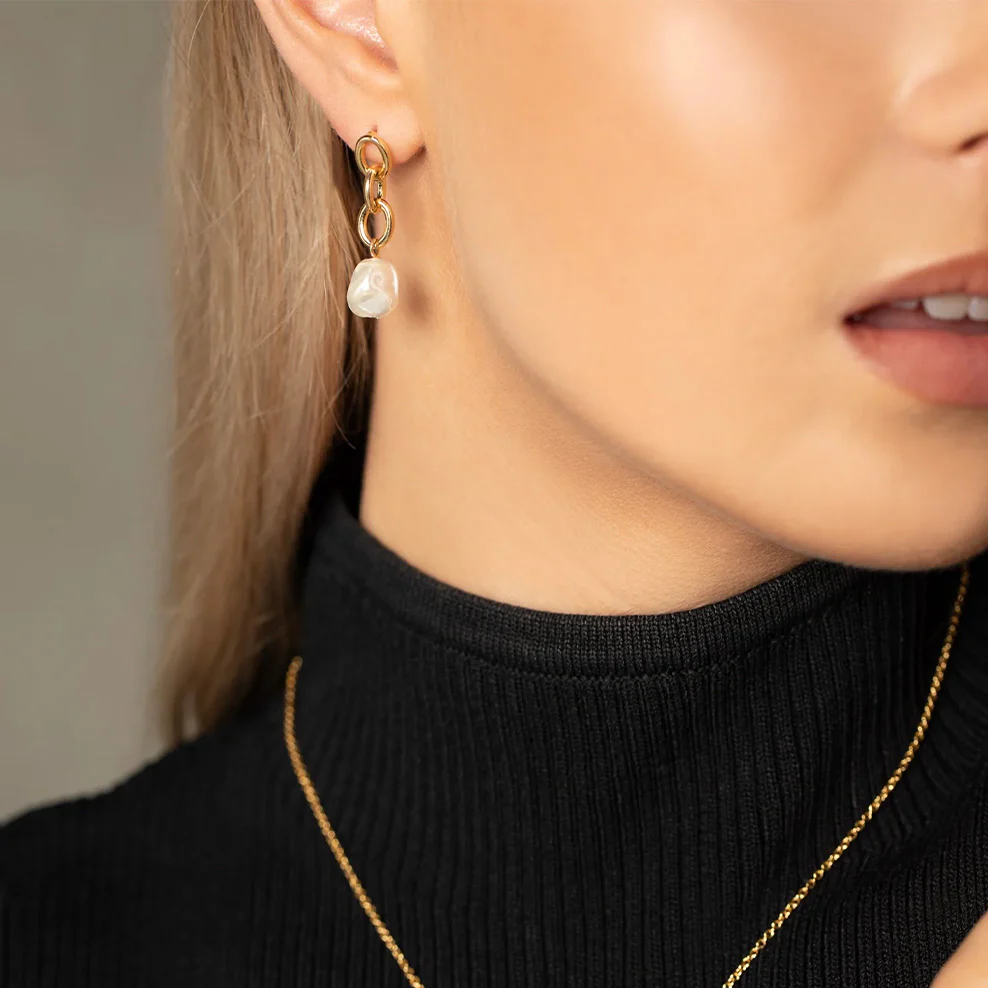 Tribute Baroque Pearl Earrings - Gold - Image 3