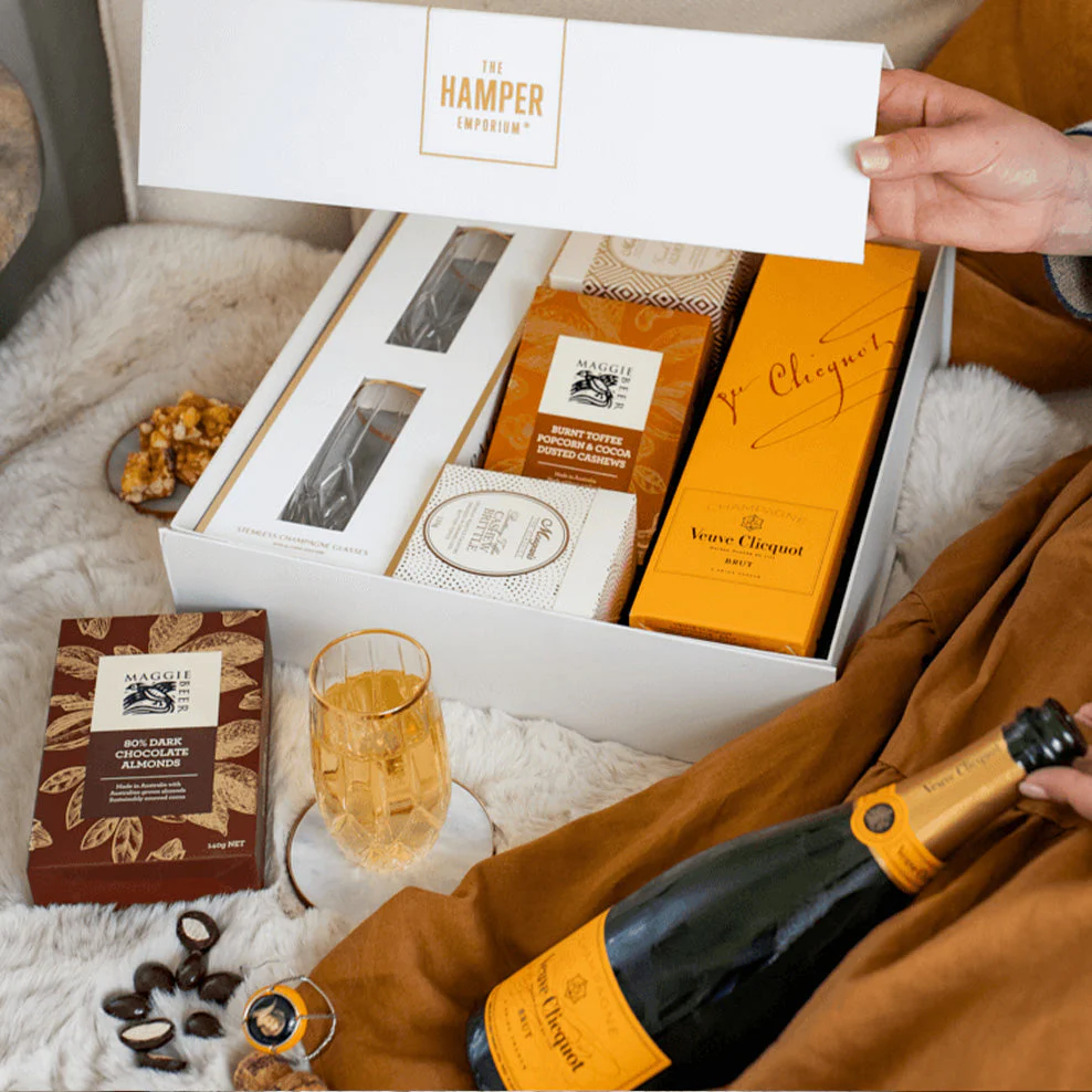 Veuve Celebration Hamper - Image 3
