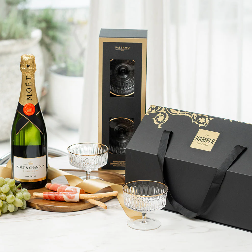 Welcome Home Moet Champagne Gift Box - Image 4