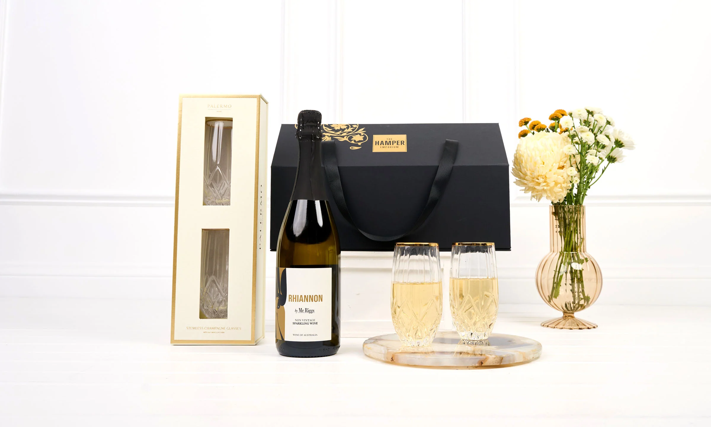 Welcome Home Sparkling Wine Gift Box