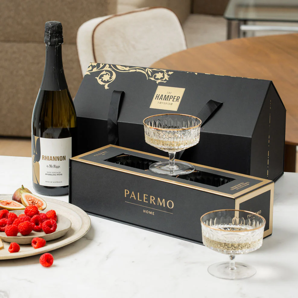 Welcome Home Sparkling Wine Gift Box - Image 3