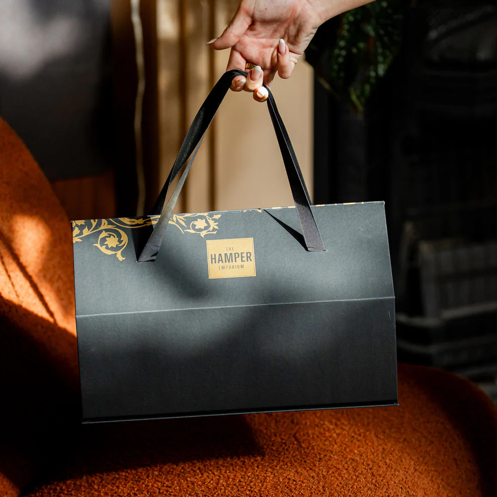 Welcome Home Sparkling Wine Gift Box - Image 5
